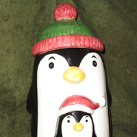 Penguin and baby cookie jar